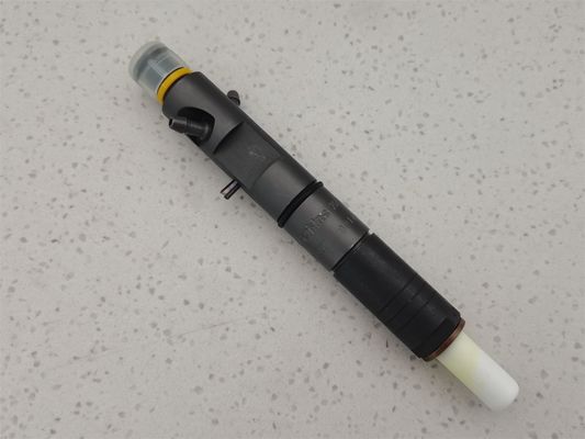 高品質の新型ディーゼル燃料注入機 2645K011 ペルキン 1104A-44Tエンジン